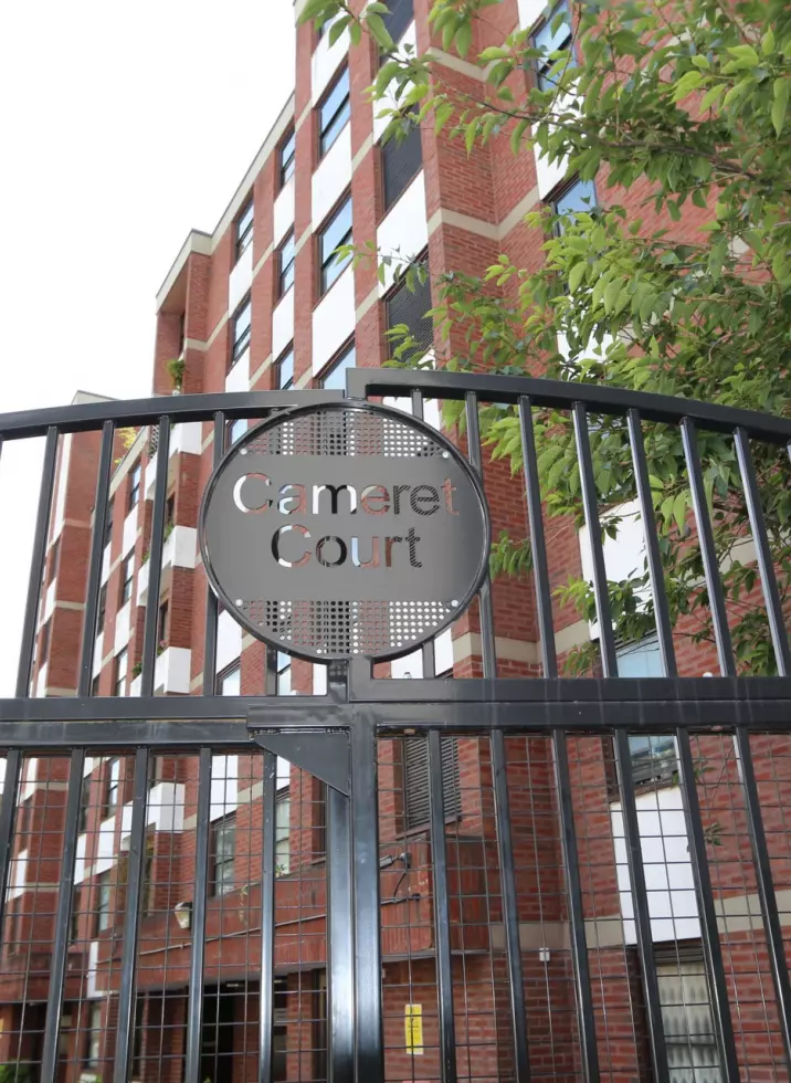 Cameret Court, Lorne Gardens
