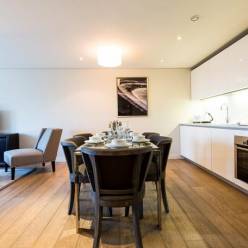 Merchant Square East