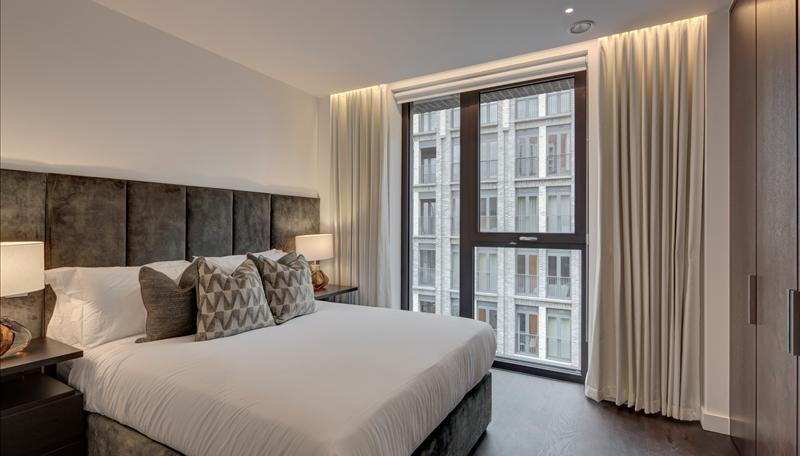 Thornes House, 4 Charles Clowes Walk