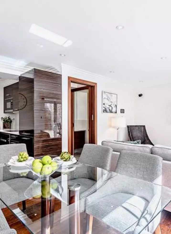 Garden House, 86-92 Kensington Gardens Square