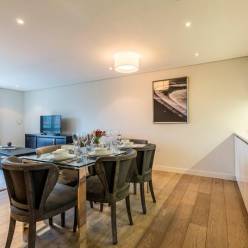 Merchant Square East