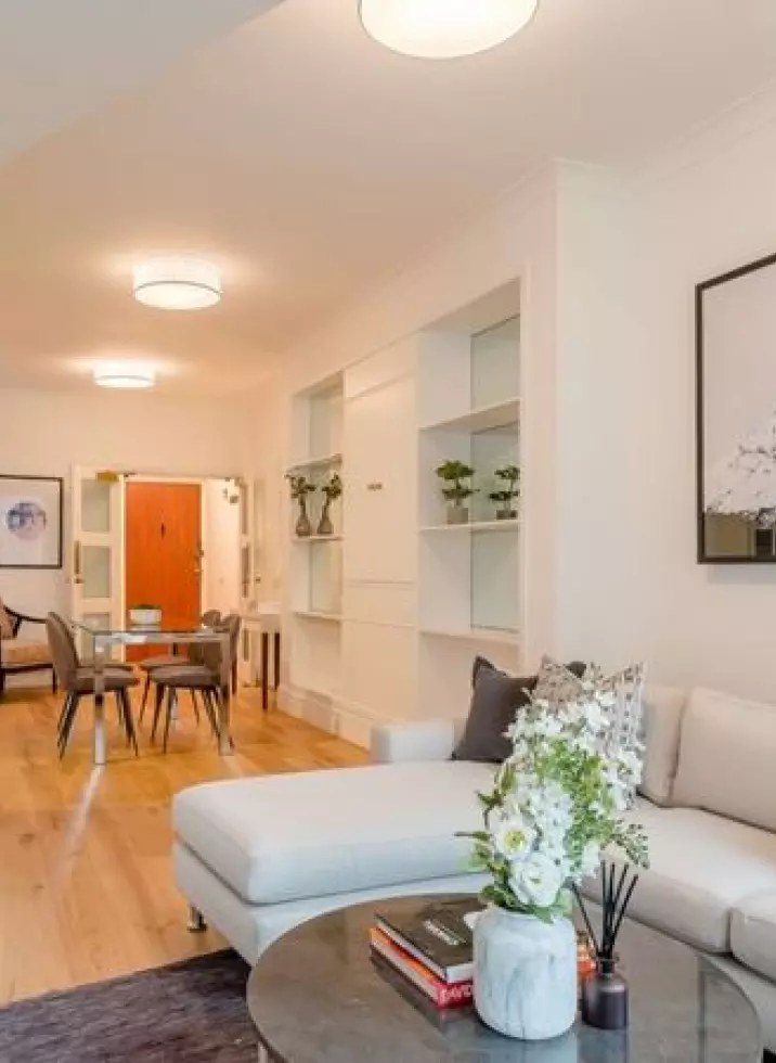 Strathmore Court